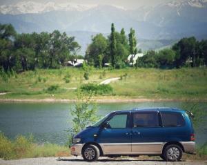 Пассажирские перевозки Nissan_Serena_Nature.jpg